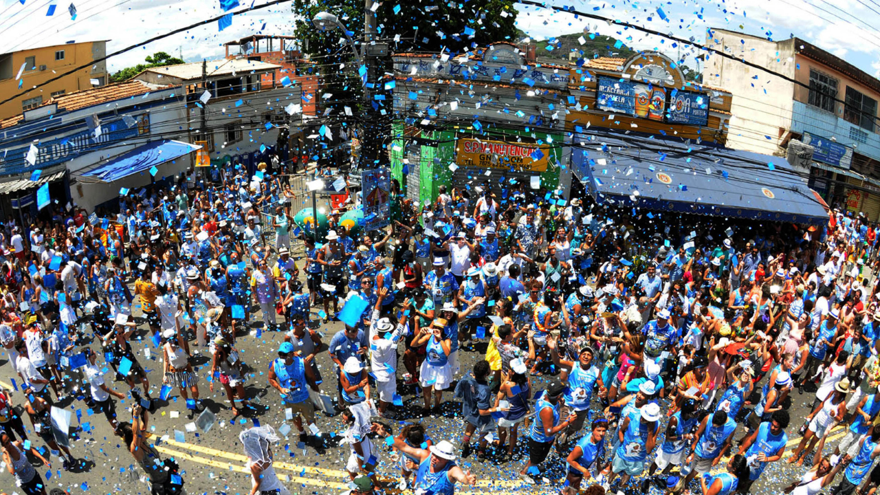 Rio de Janeiro, March 5, 2016 Foliões crowd the streets of the city center during the parade of the Timoneiros da Viola block in the street carnival of the city of Rio de Janeiro, Brazil