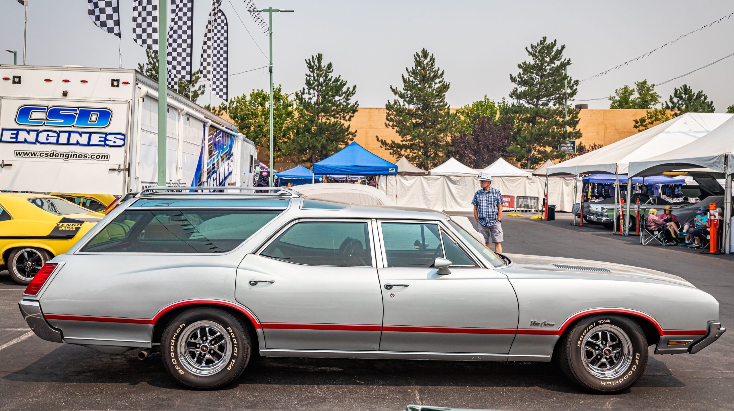 971 Oldsmobile Vista Cruiser Station Wagon at a local car show.