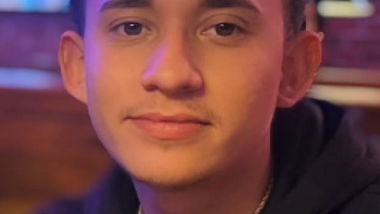 Ruben Ray Martinez shot to death by federal agents.