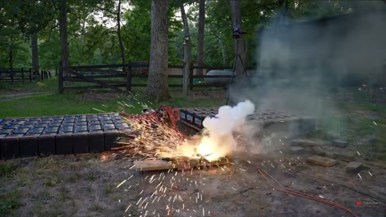 This DIY Experiment With 400 Car Batteries Turns Metal Into Plasma.