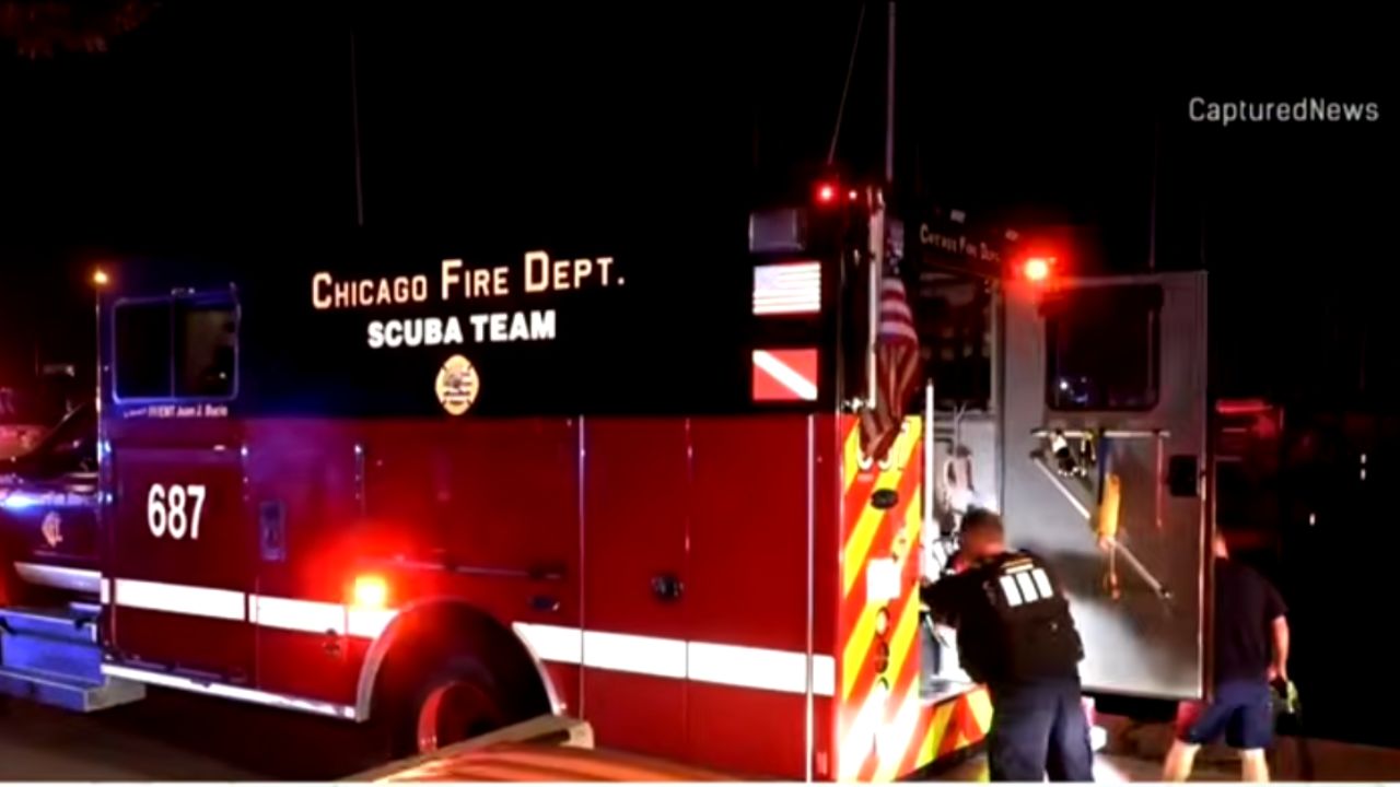Chicago Fire Department Scuba Team truck.