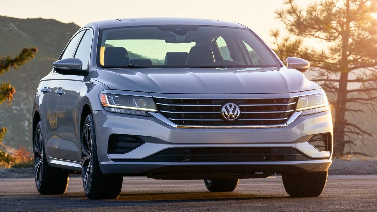 2020 Volkswagen Passat US Version.