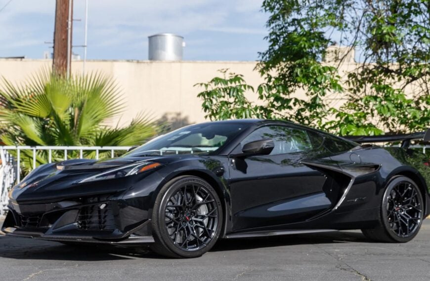 $300K and Climbing: Corvette ZR1X Auction Shows Just How Hot This Car Is