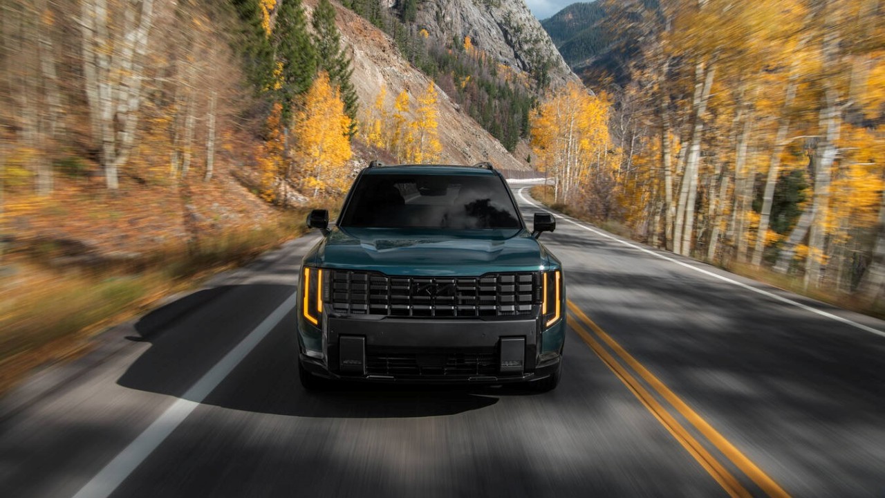 2027 Telluride HEV X-Line