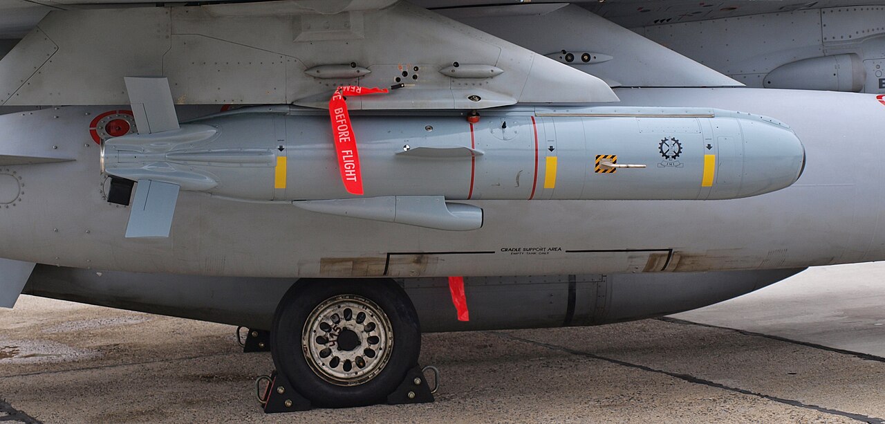 An Israeli IMI Delilah cruise missile under the wing fo an Israeli Air Force F-16I Soufa Fighter.