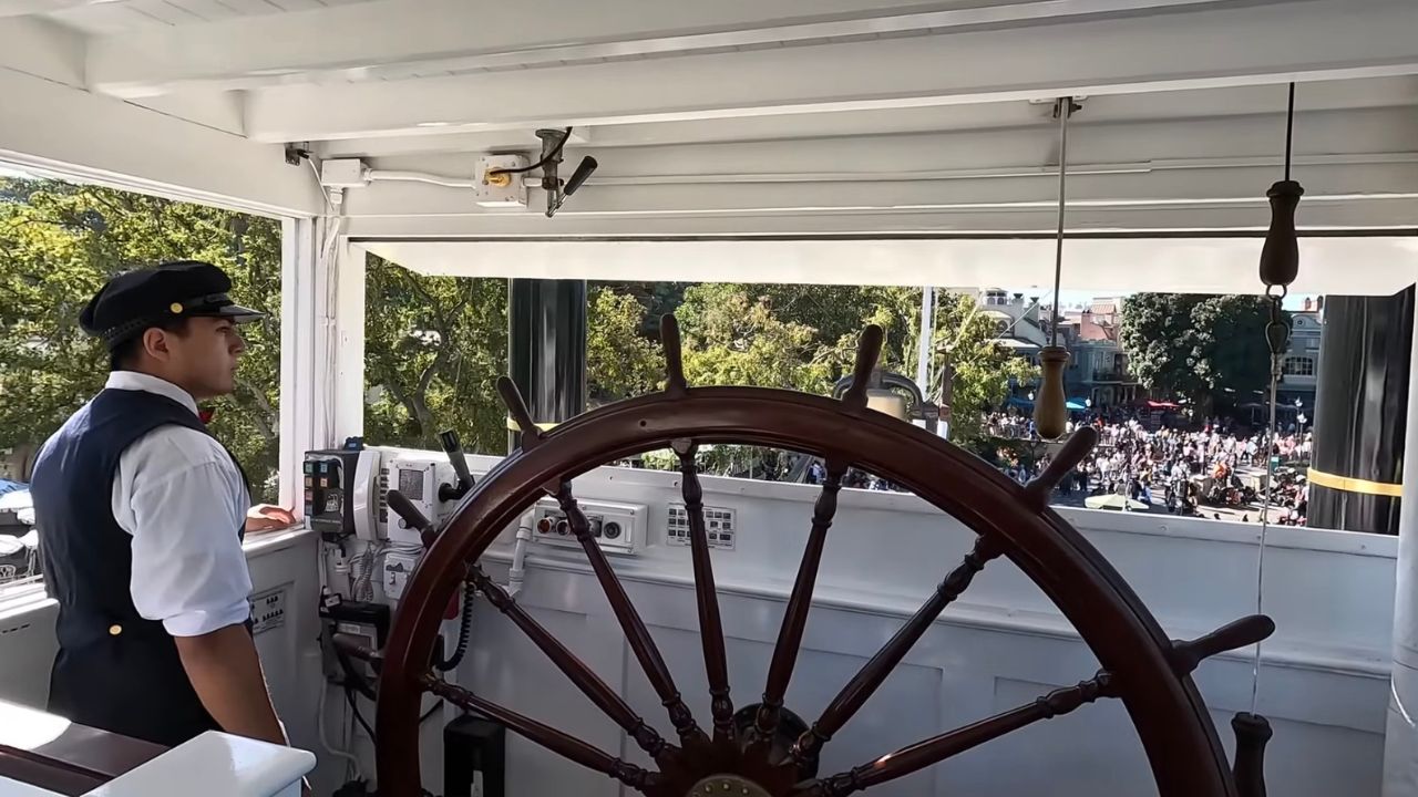 Disneyland Mark Twain Wheelhouse