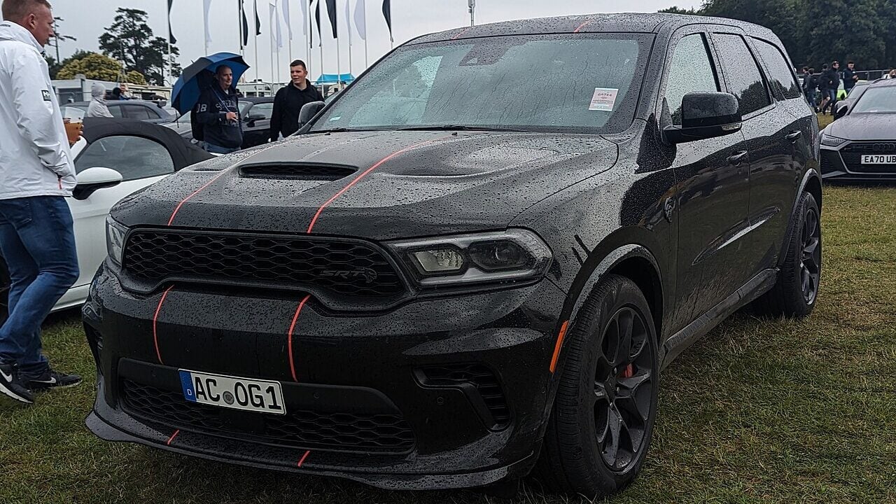 Dodge Durango SRT Hellcat.