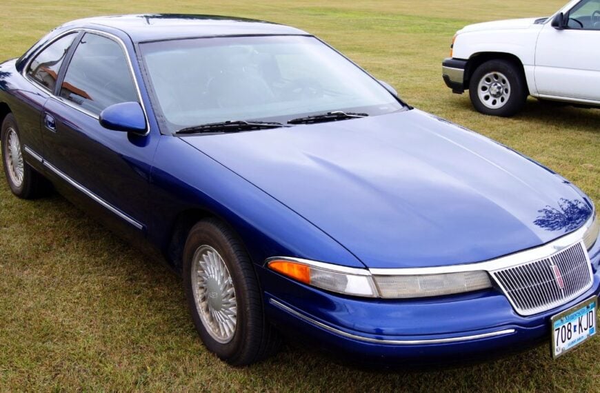 Lincoln Mark VIII