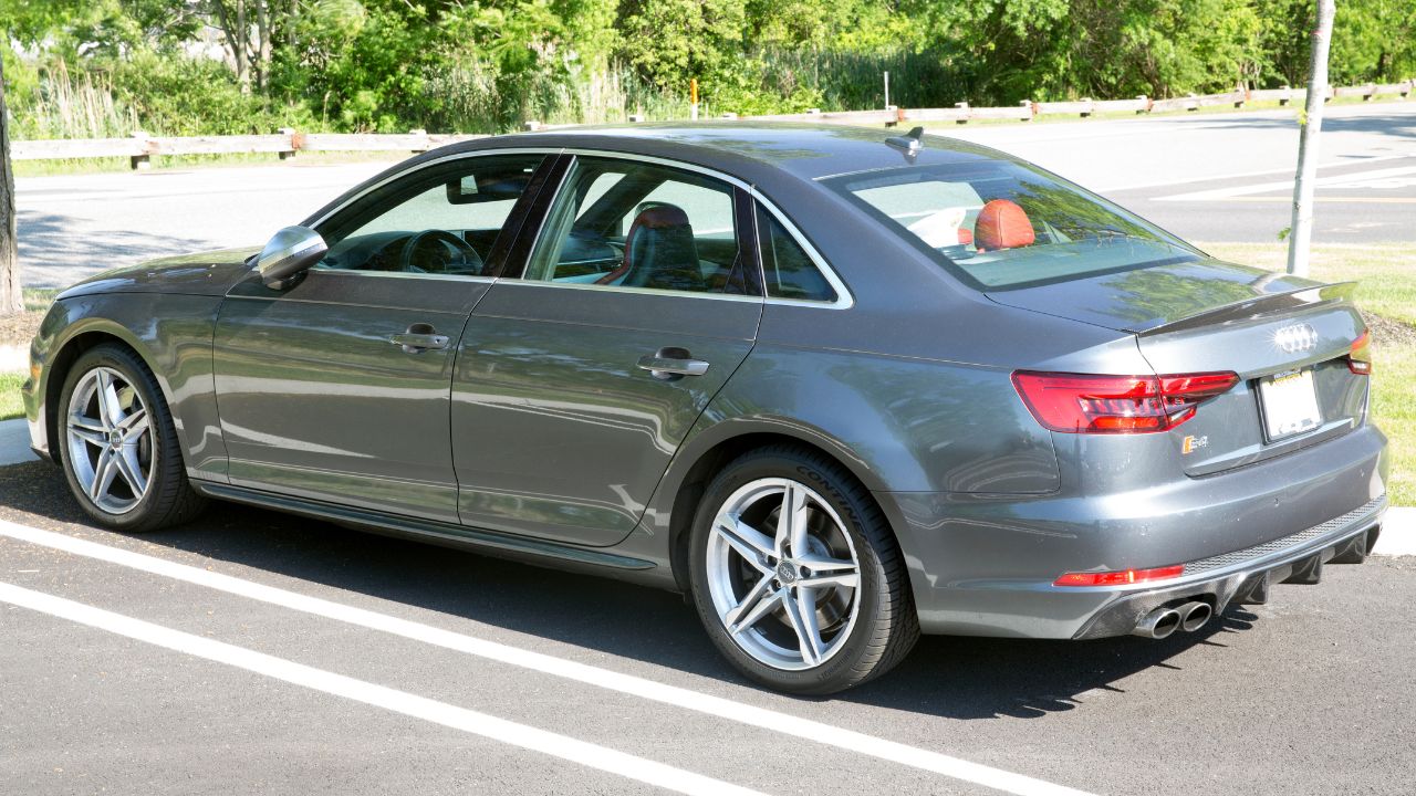 Audi S4