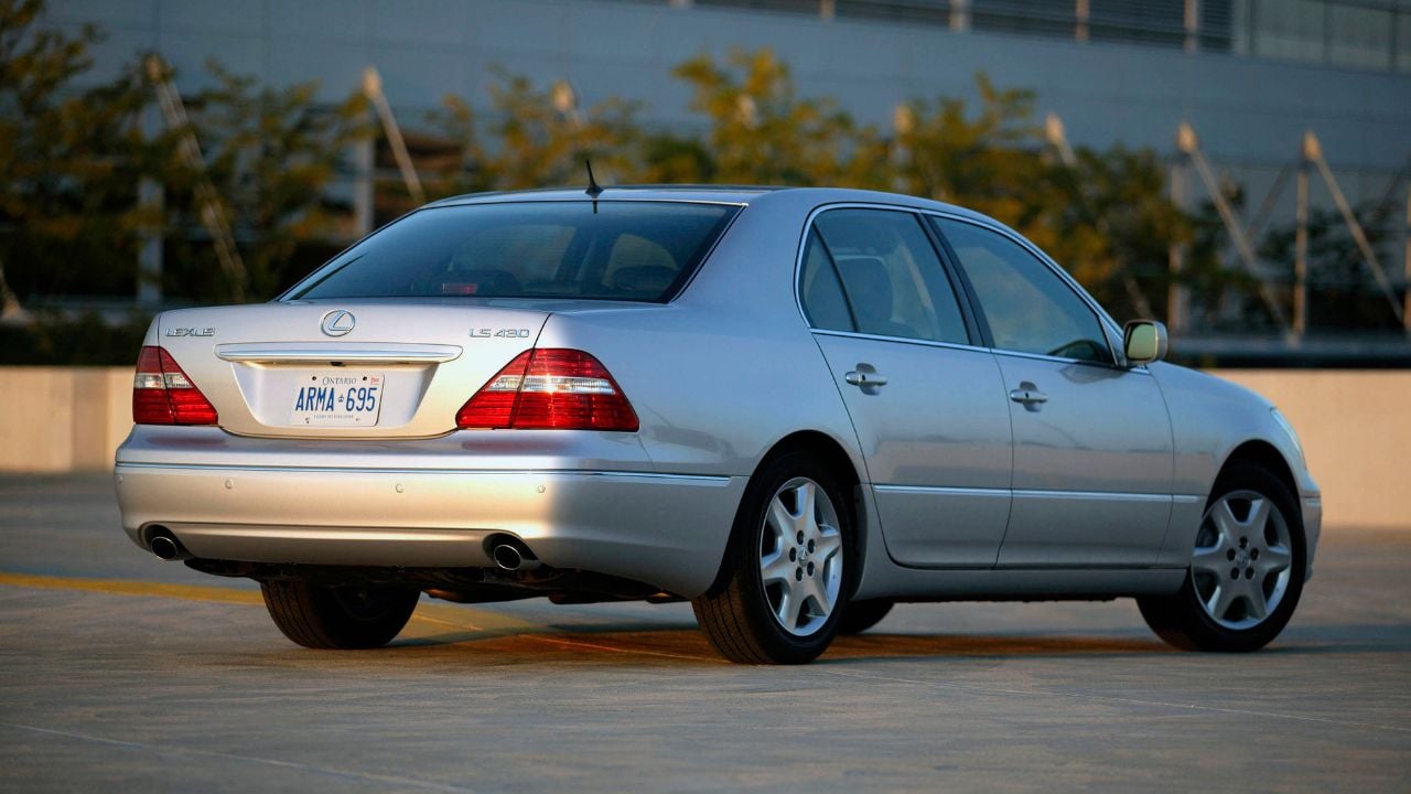 Lexus LS 430