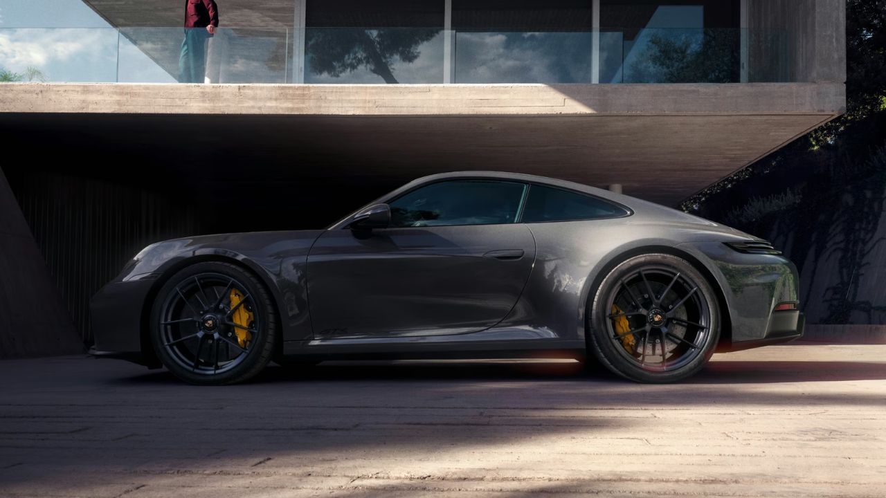 Porsche 911 Carrera GTS