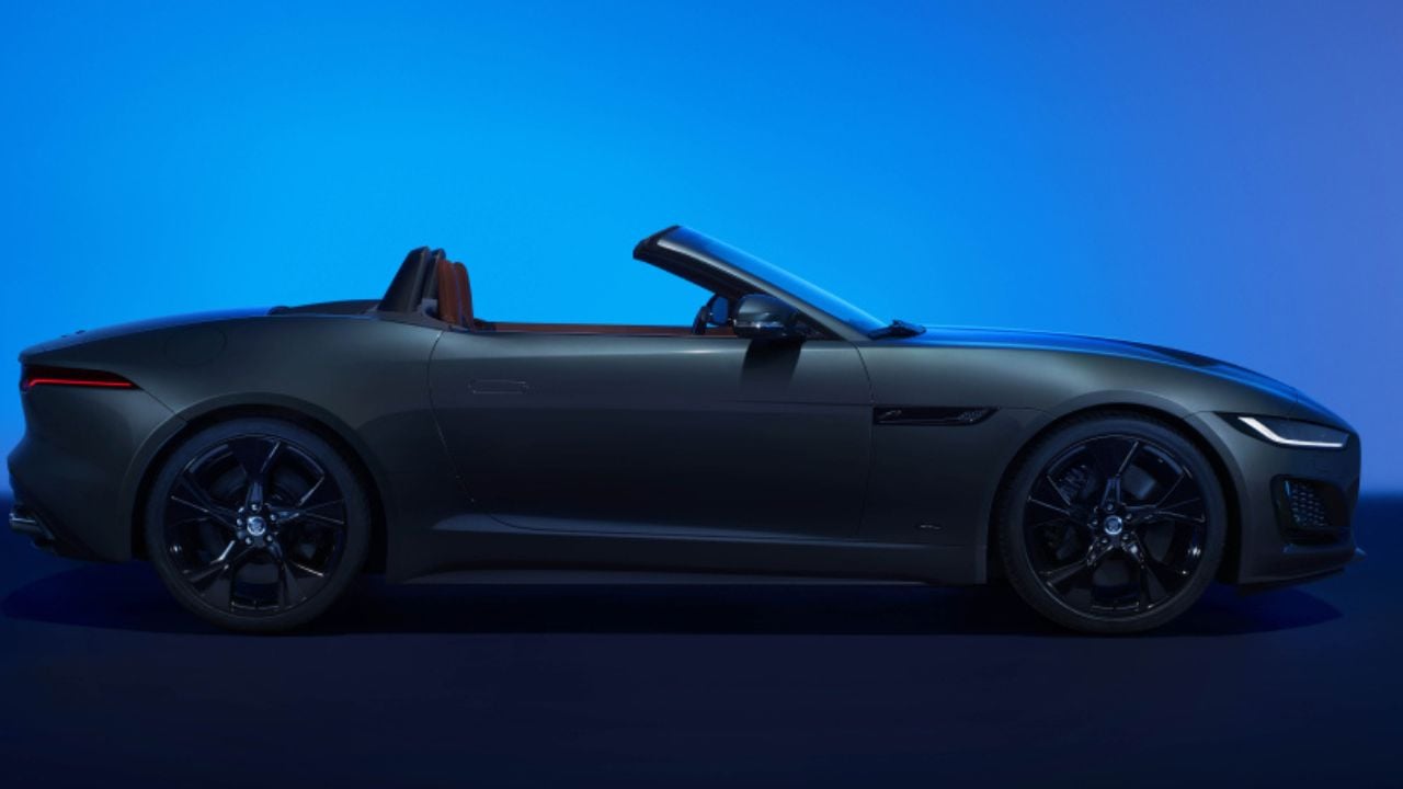 Jaguar F-Type R75