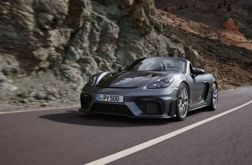 Porsche 718 Spyder RS