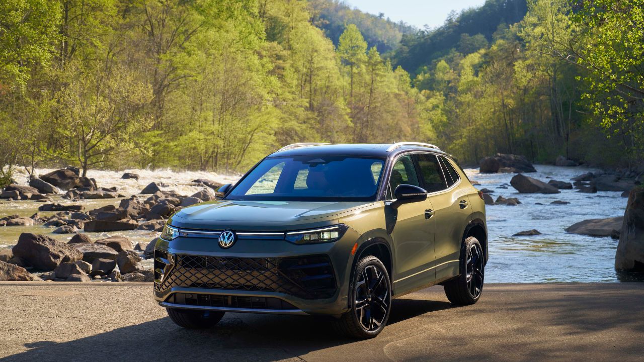 Volkswagen Tiguan SEL R-Line Turbo