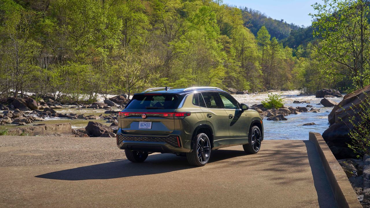 Volkswagen Tiguan SEL R-Line Turbo