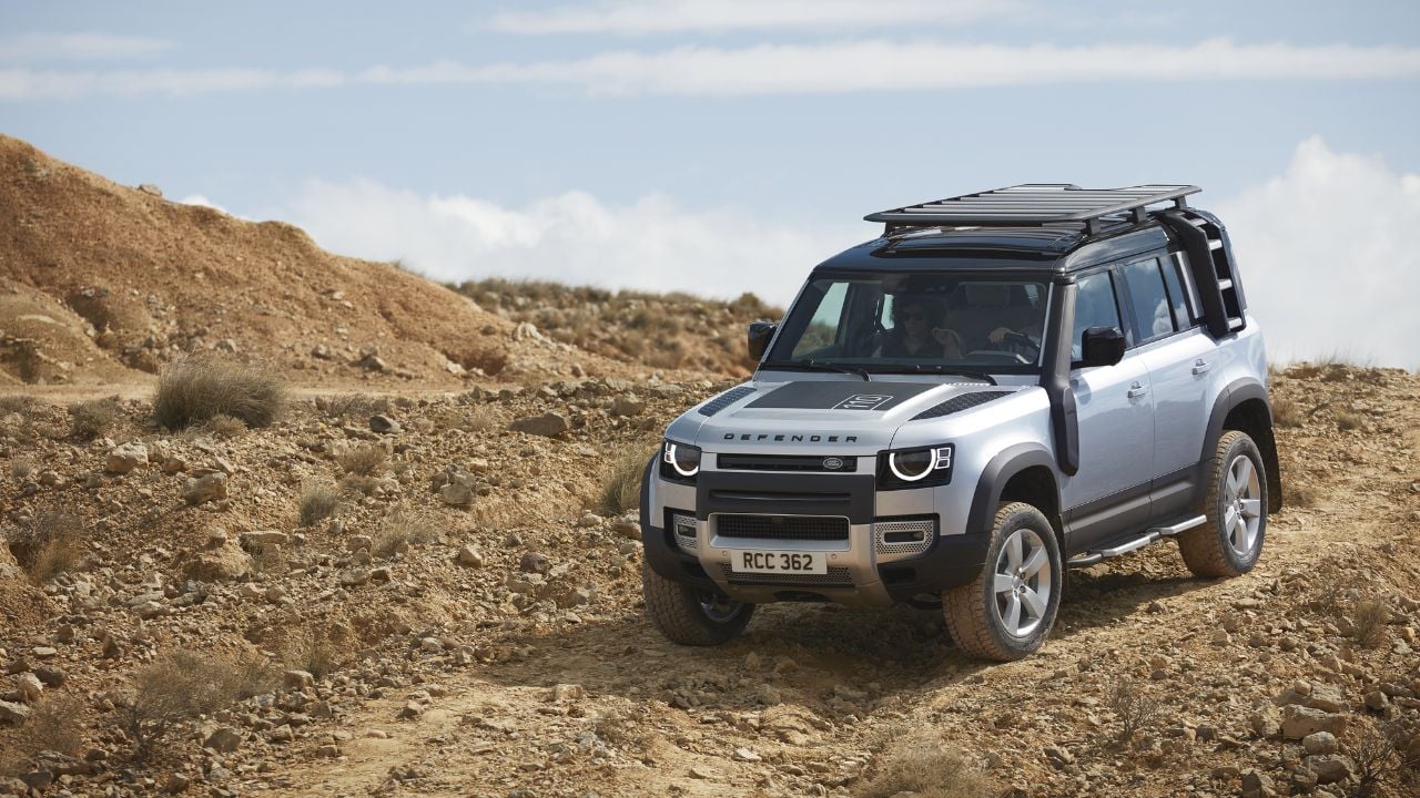 Land Rover Defender 110