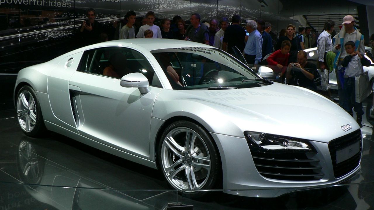 Audi R8