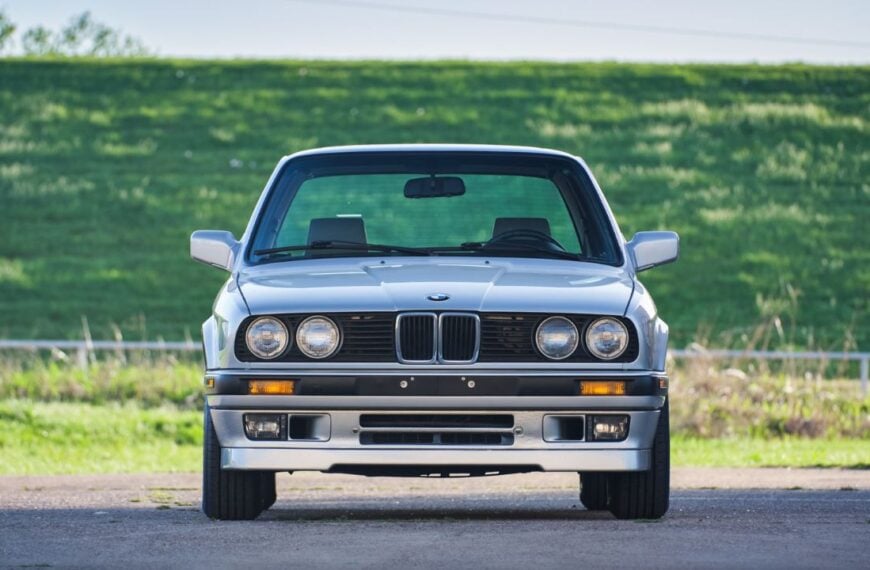 BMW 325i E30