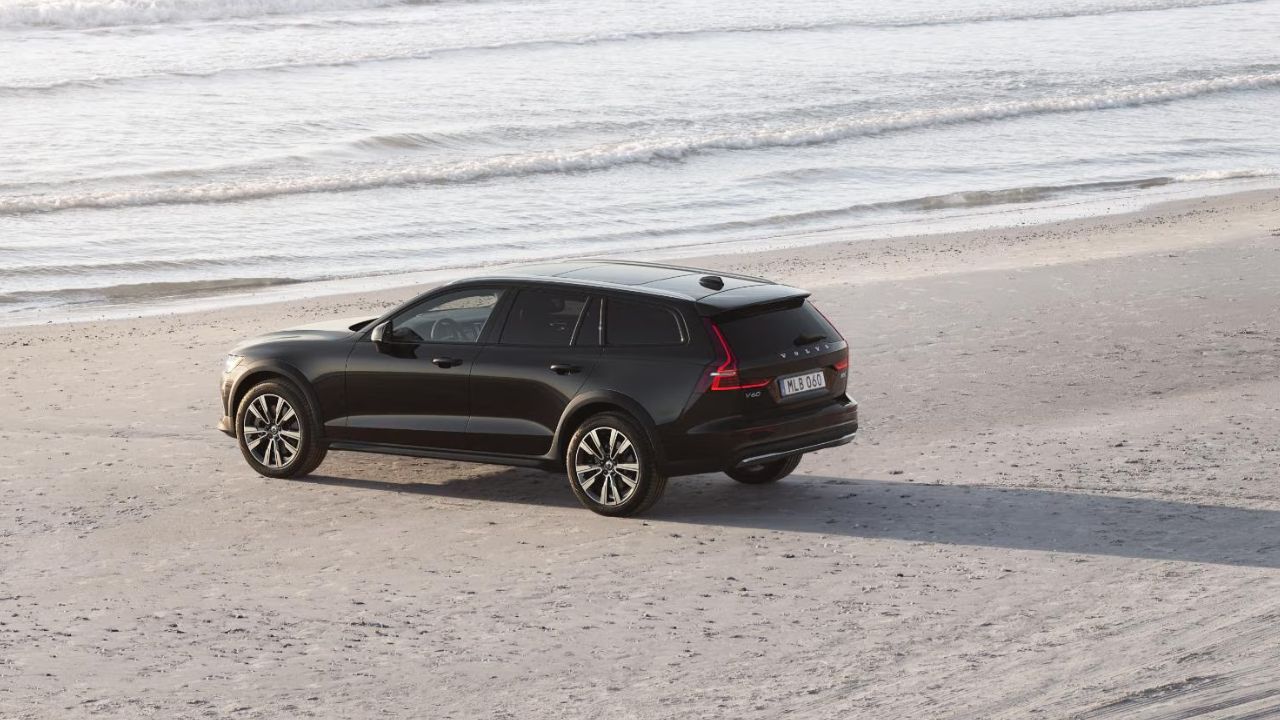 2026 Volvo V60 Cross Country
