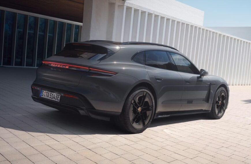 2026 Porsche Taycan GTS Sport Turismo