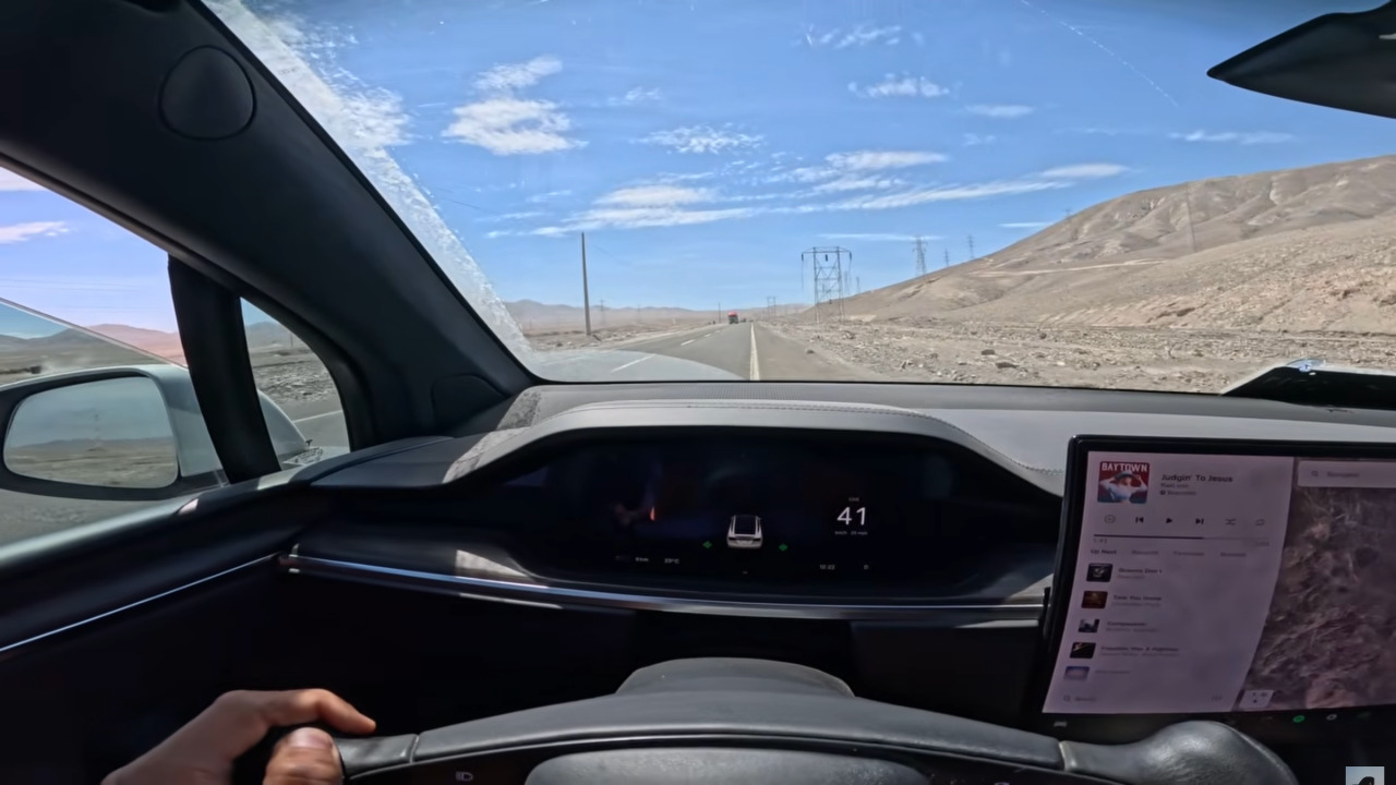 Tesla Model X Stranded