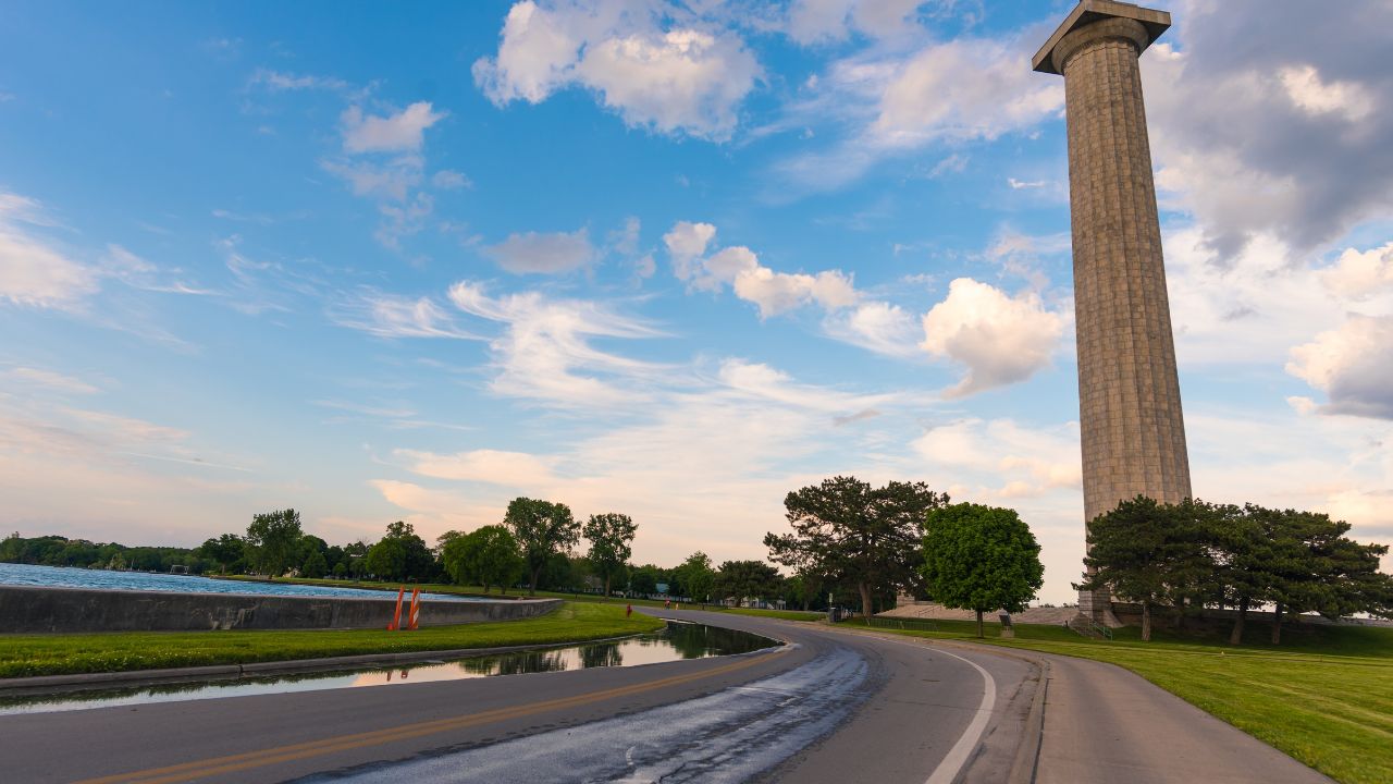 The famous Perry's Victory & International Peace Memorial, Ohio, USA under the cloudy sky