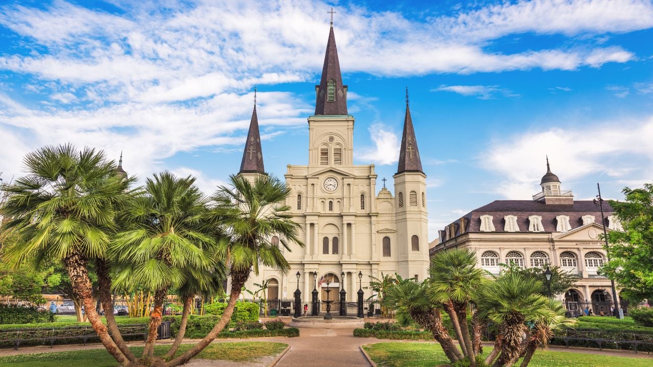 New Orleans, Louisiana, USA at Jackson Square and St. Louis Cathedral.