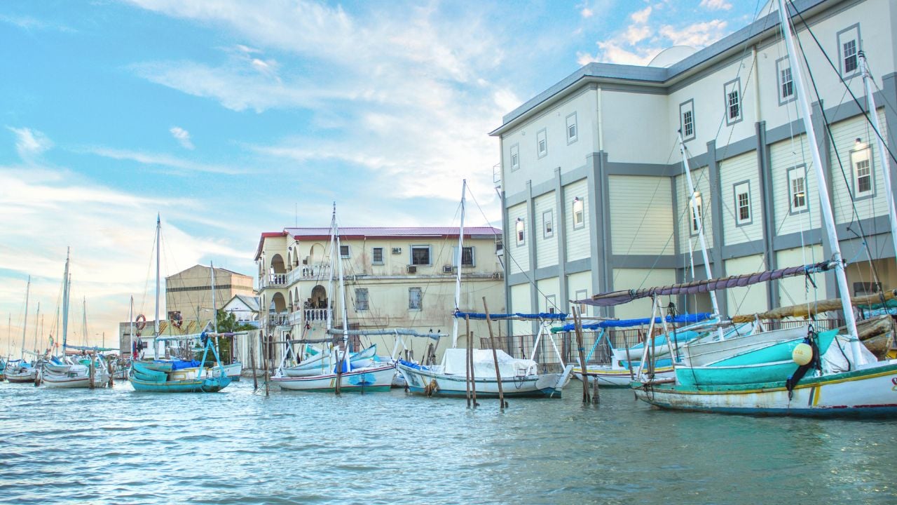 Belize City harbor water taxi