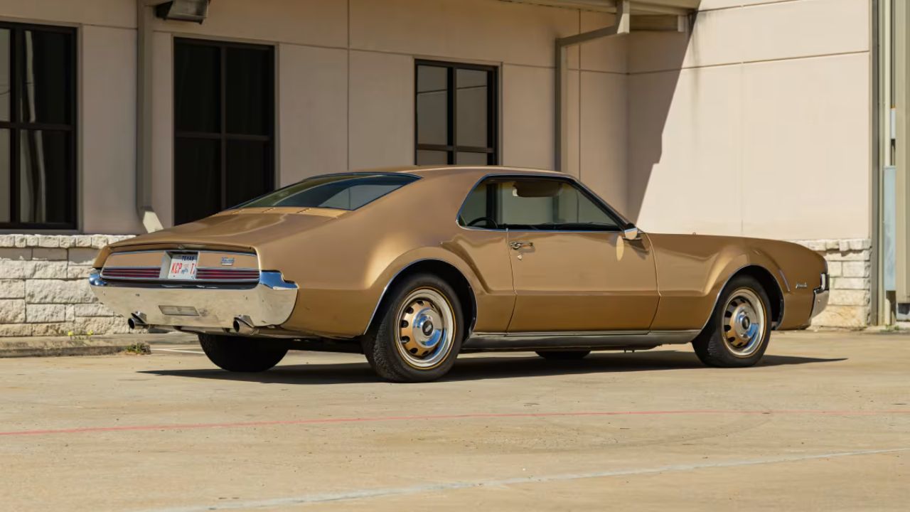 1966 Oldsmobile Toronado