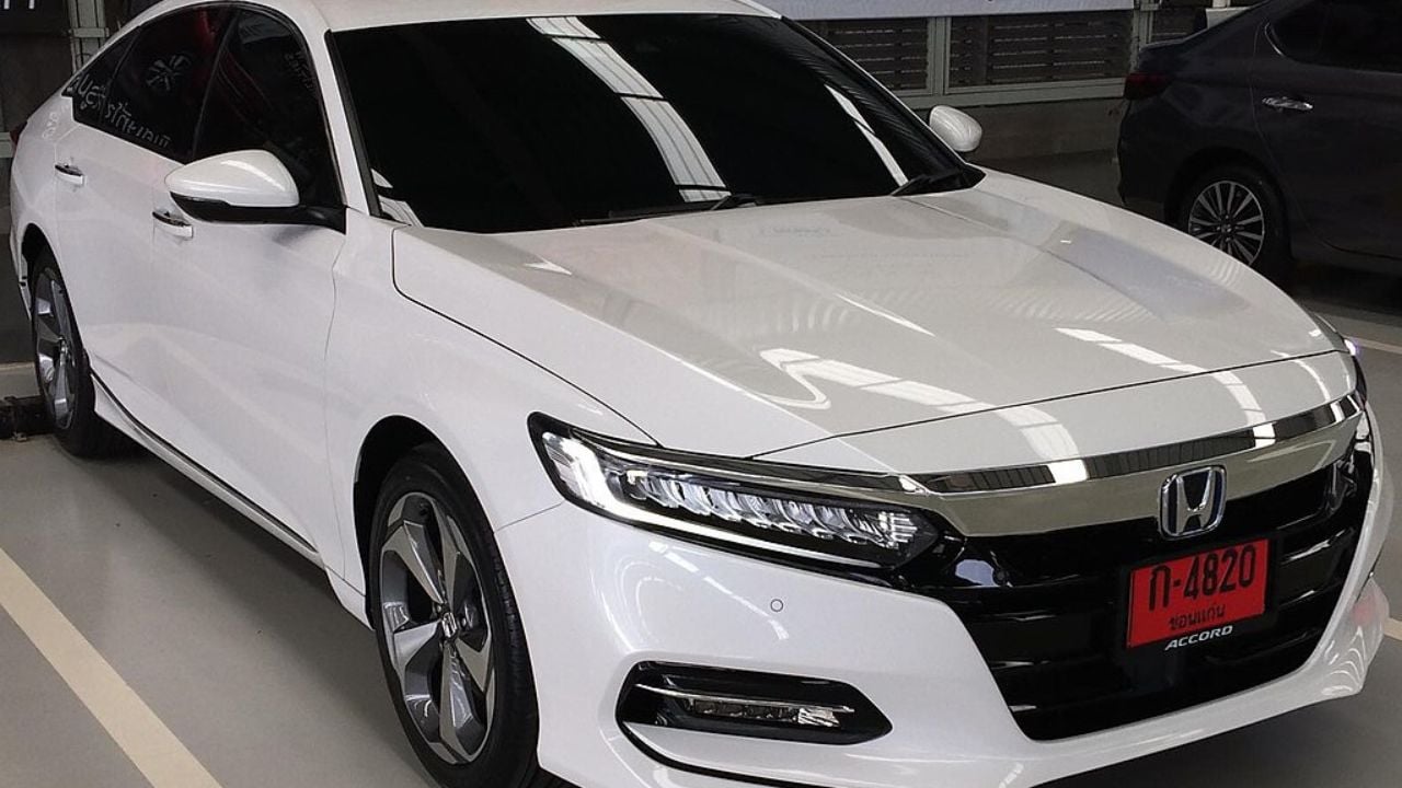 2021 Honda Accord Crosstour.