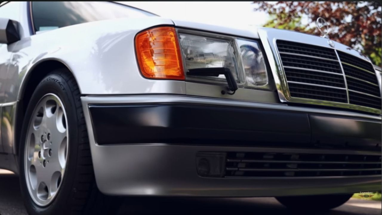 Jerry Seinfeld's Mercedes-Benz 500E W124.