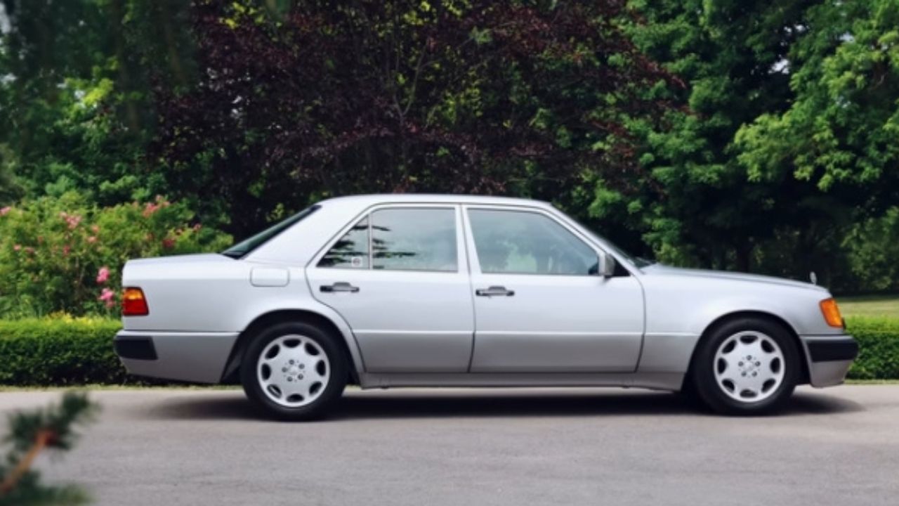 Jerry Seinfeld's Mercedes-Benz 500E W124.