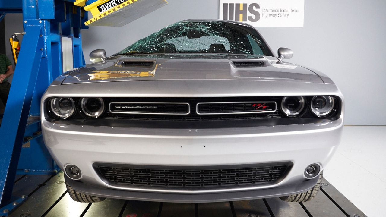 Roof-strength test of a 2016 Dodge Challenger.