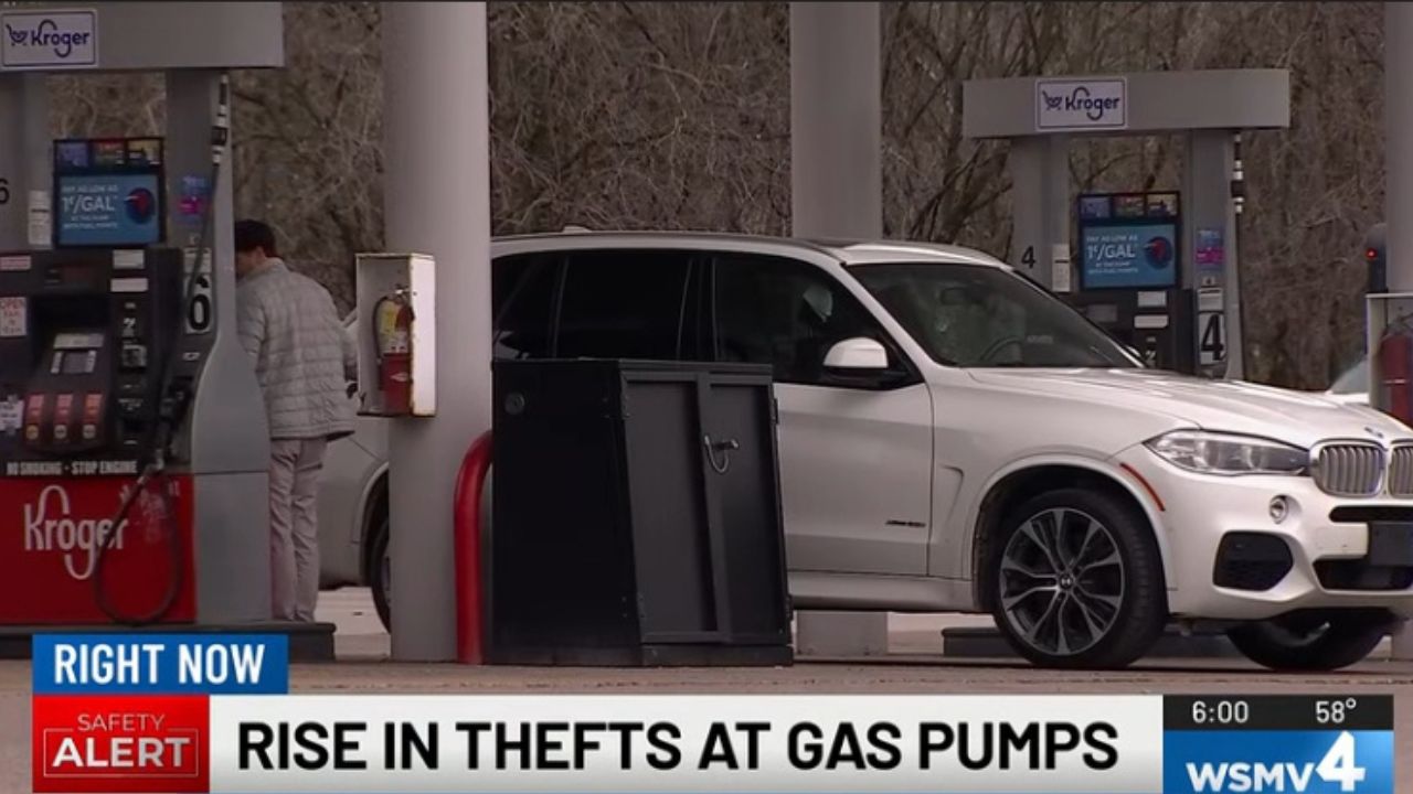 Thieves Are Quietly Opening Car Doors While Drivers Pump Gas.