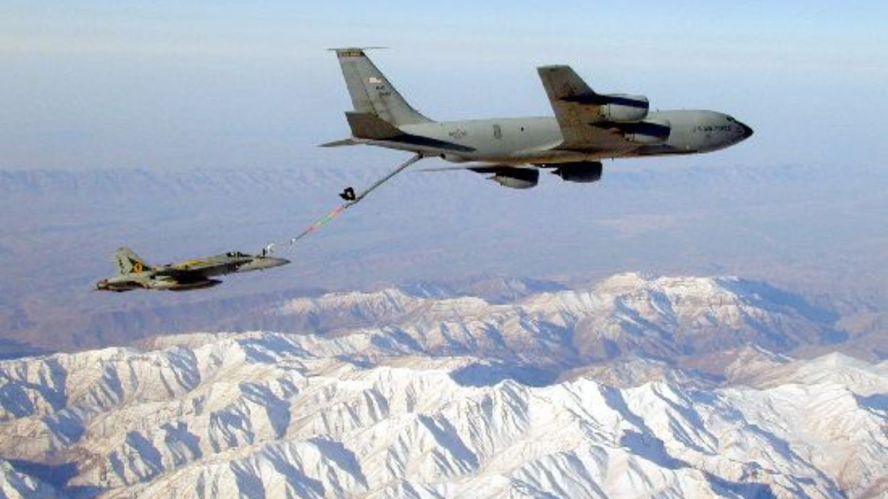 Boeing KC-135 Stratotanker.