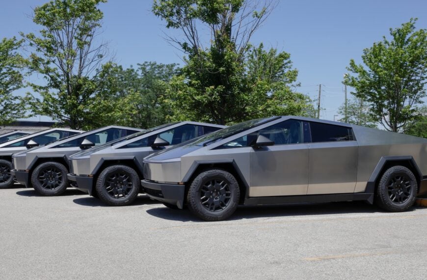 Tesla Cybertruck Crash on Texas Overpass Sparks $1M Lawsuit Over Driver-Assist System