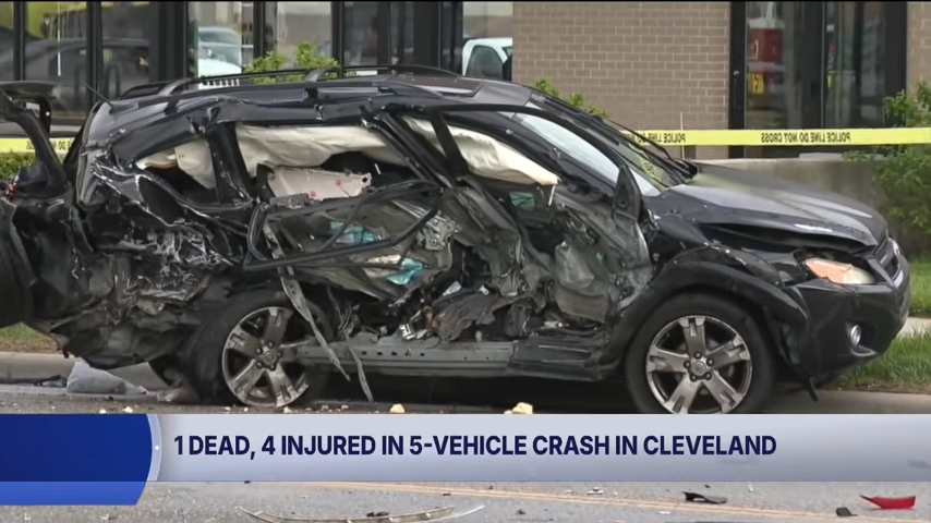 5 car crash after stolen SUV