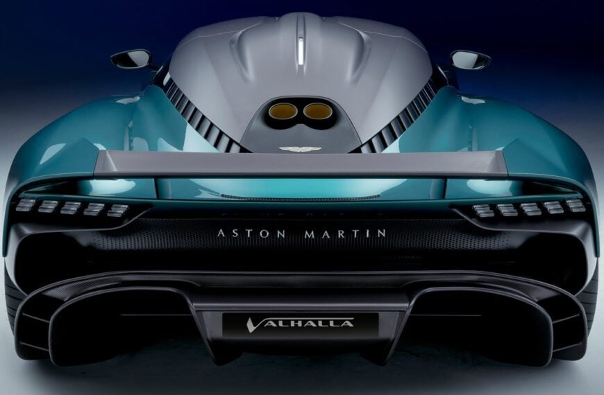 2021 Aston Martin Valhalla Concept.