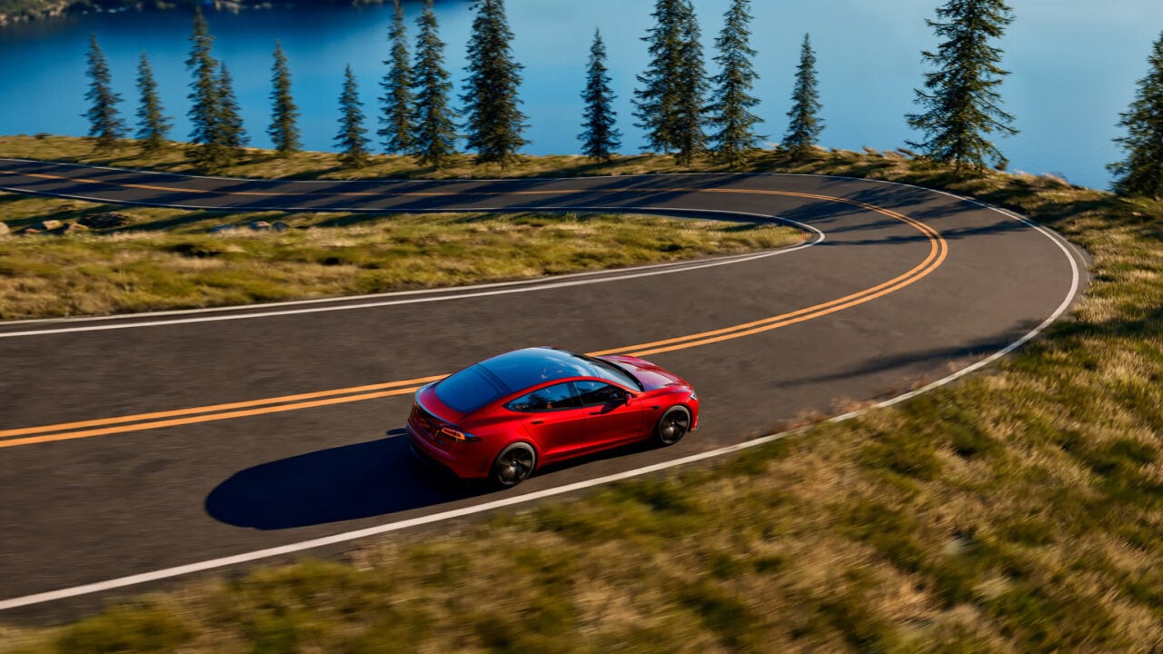 Tesla Model S Signature.