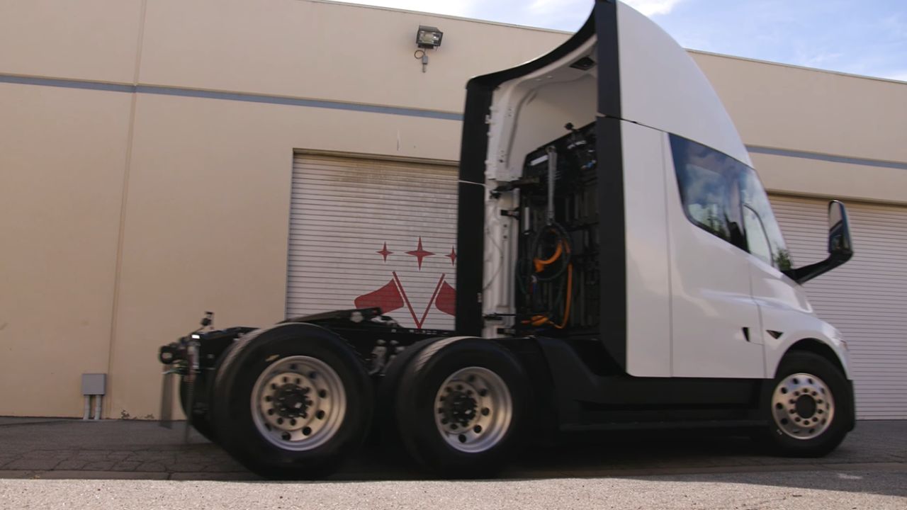 Rear 3/4 view of Tesla Semi Truck featured on Jay Leno's Garage