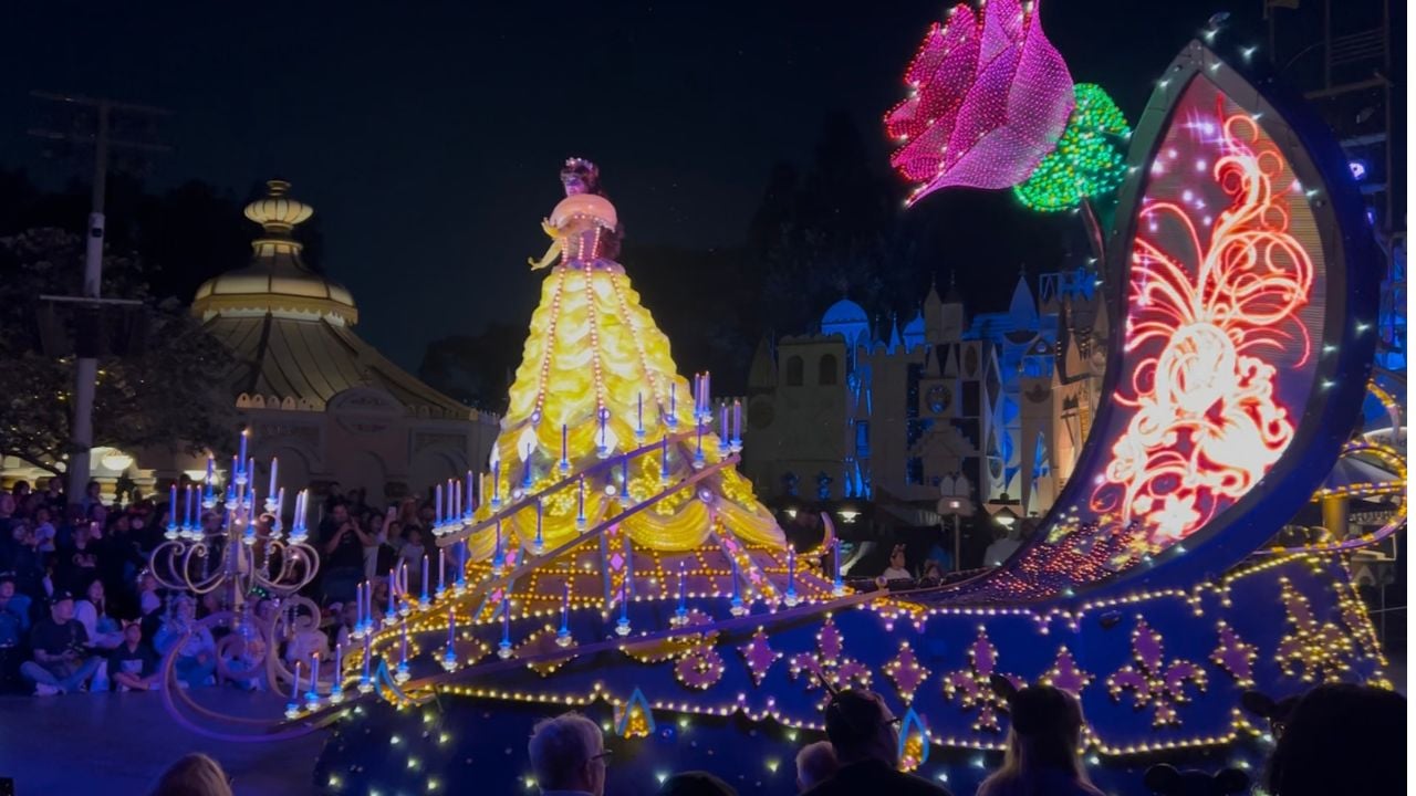Disneyland Paint the Night Parade