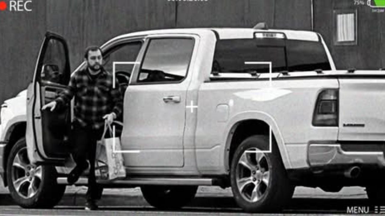 James Giovansanti keeps driving despite hundreds of tickets, and critics say the system is built to fail.