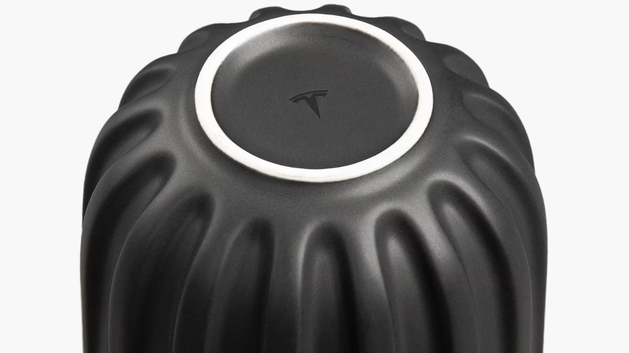 Cybertruck Falls Short of 250K Dream as Tesla Finds Buyers for Its Symbolism.