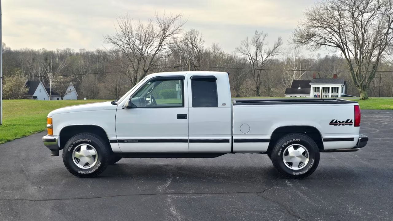 1995 Chevrolet Silverado Pickup