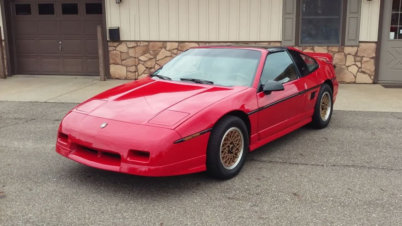 1988 Pontiac Fiero GT