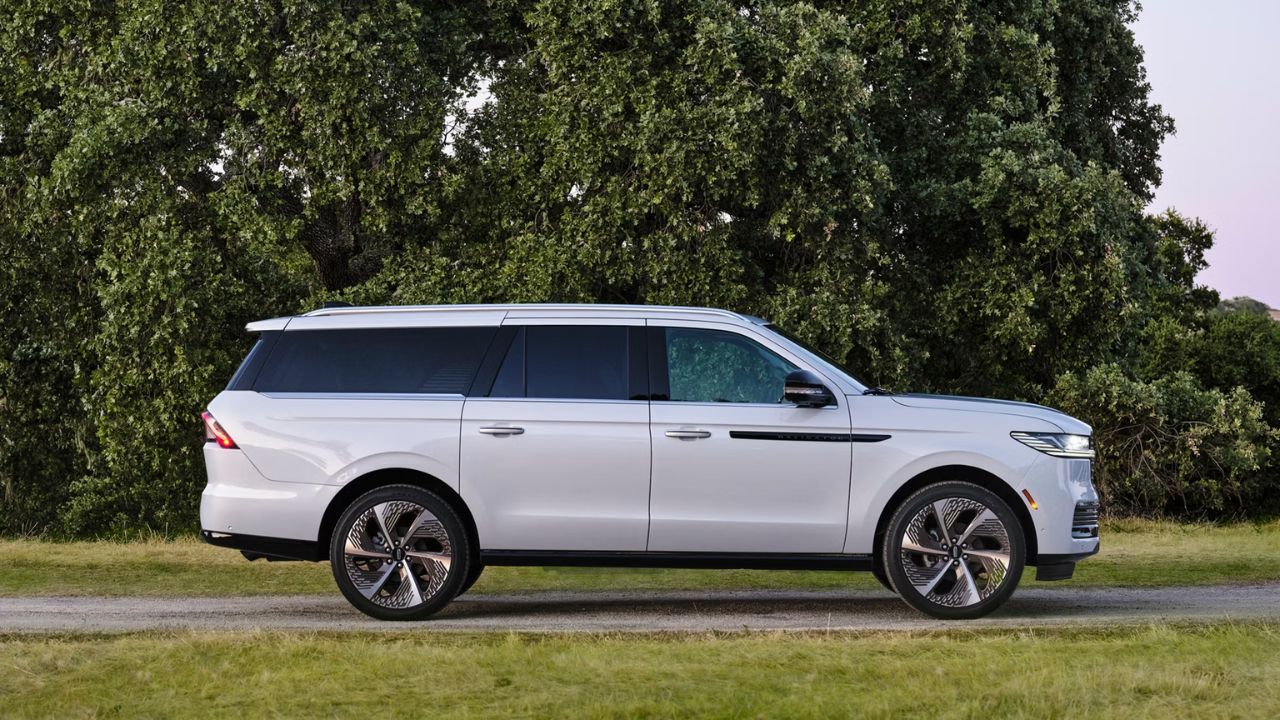 Lincoln Navigator