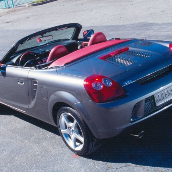 Toyota MR2 Spyder