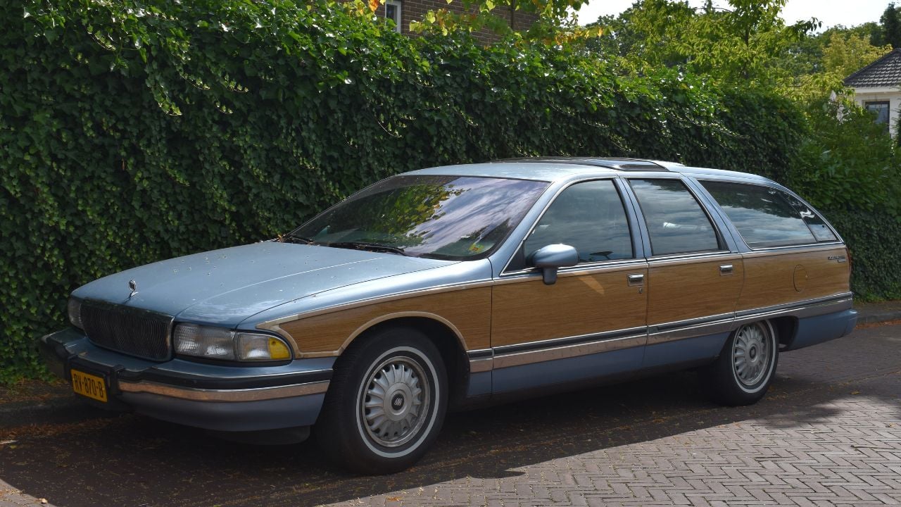 Buick Roadmaster Estate Wagon