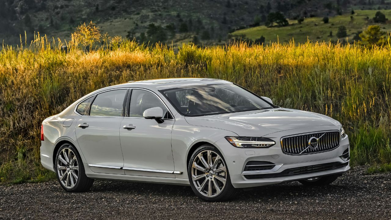 Volvo S90