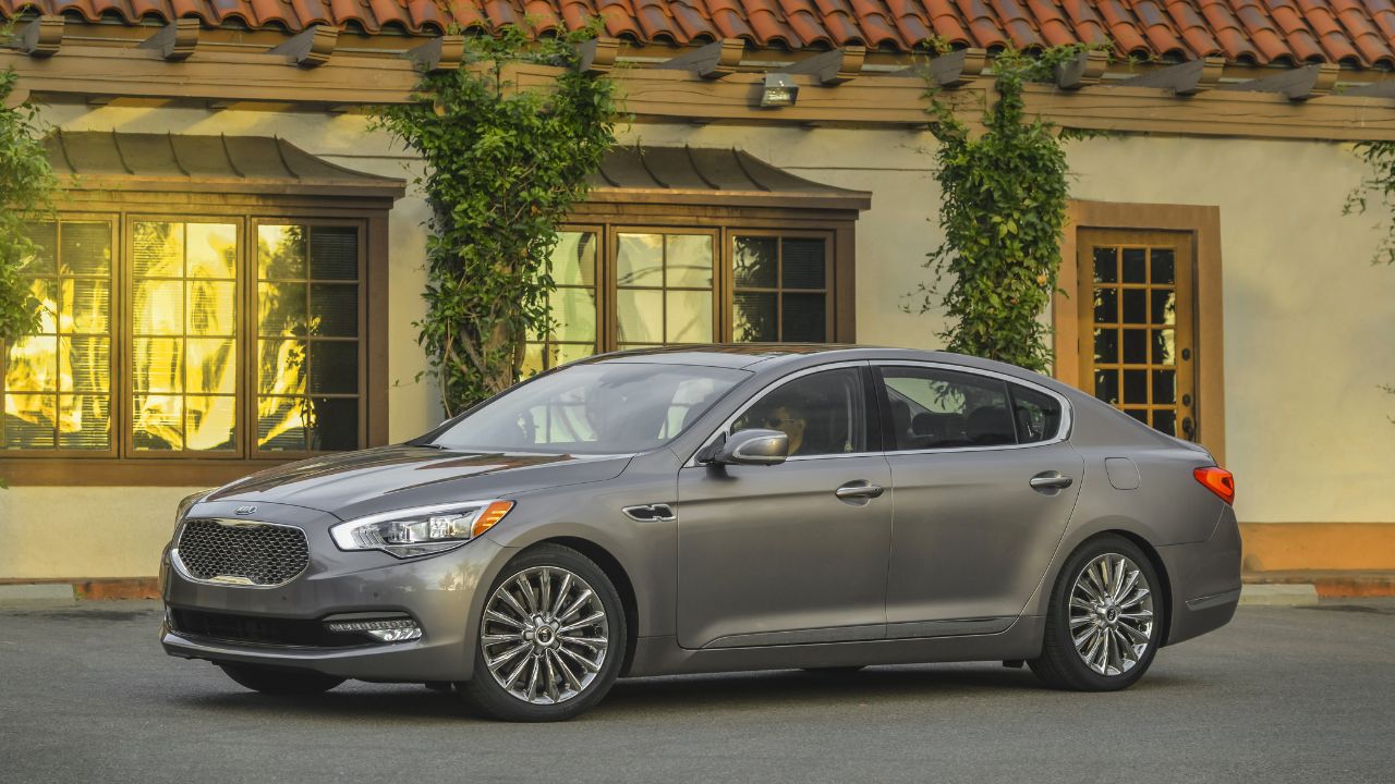 Kia K900